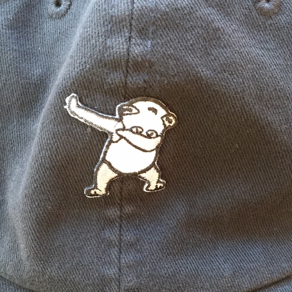 Dab hat full black 6 panel style cap with adjustable back strap and buckle - Picture 2 of 16